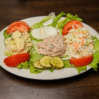 Tuna Plate Salad